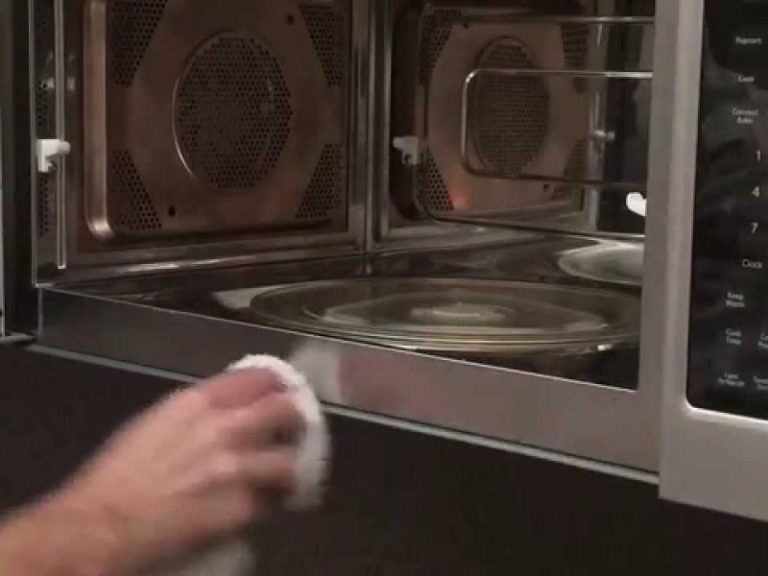 Why GE Microwave Fan Keeps Running When Door Is Closed 2 tips to fix